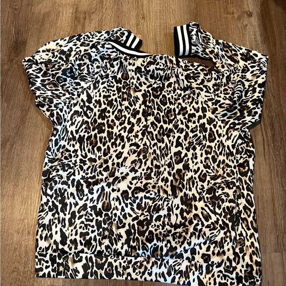 Ecowish Leopard Bomber Jacket - Picture 5 of 5
